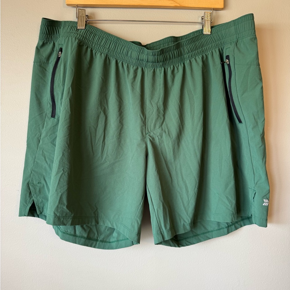 Men’s green all in motion athletic shorts